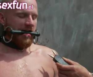 Homo publiekelijk vernederd